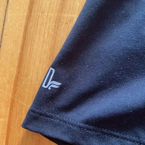 Demi lovato  fabletics tank top - Picture 8 of 9